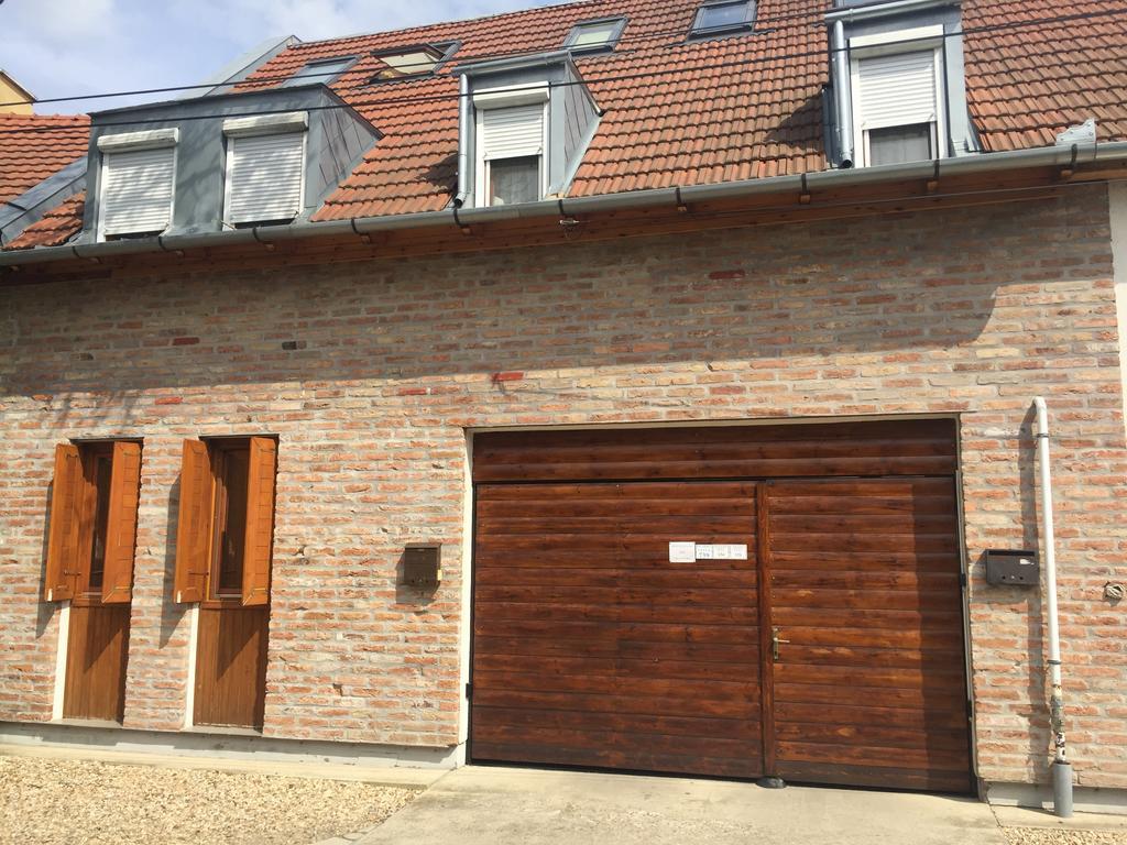 Abban Durmolj Apartman ギュラ エクステリア 写真